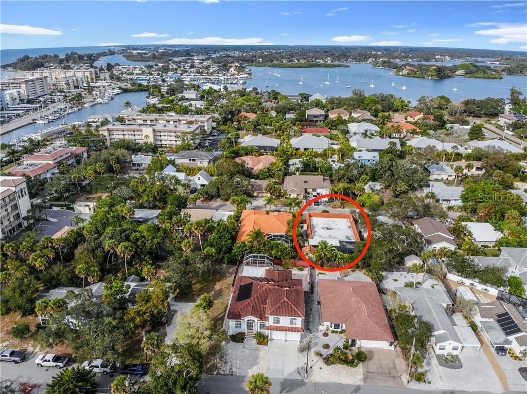 Property Photo: 817 Madrid Avenue FL 34285