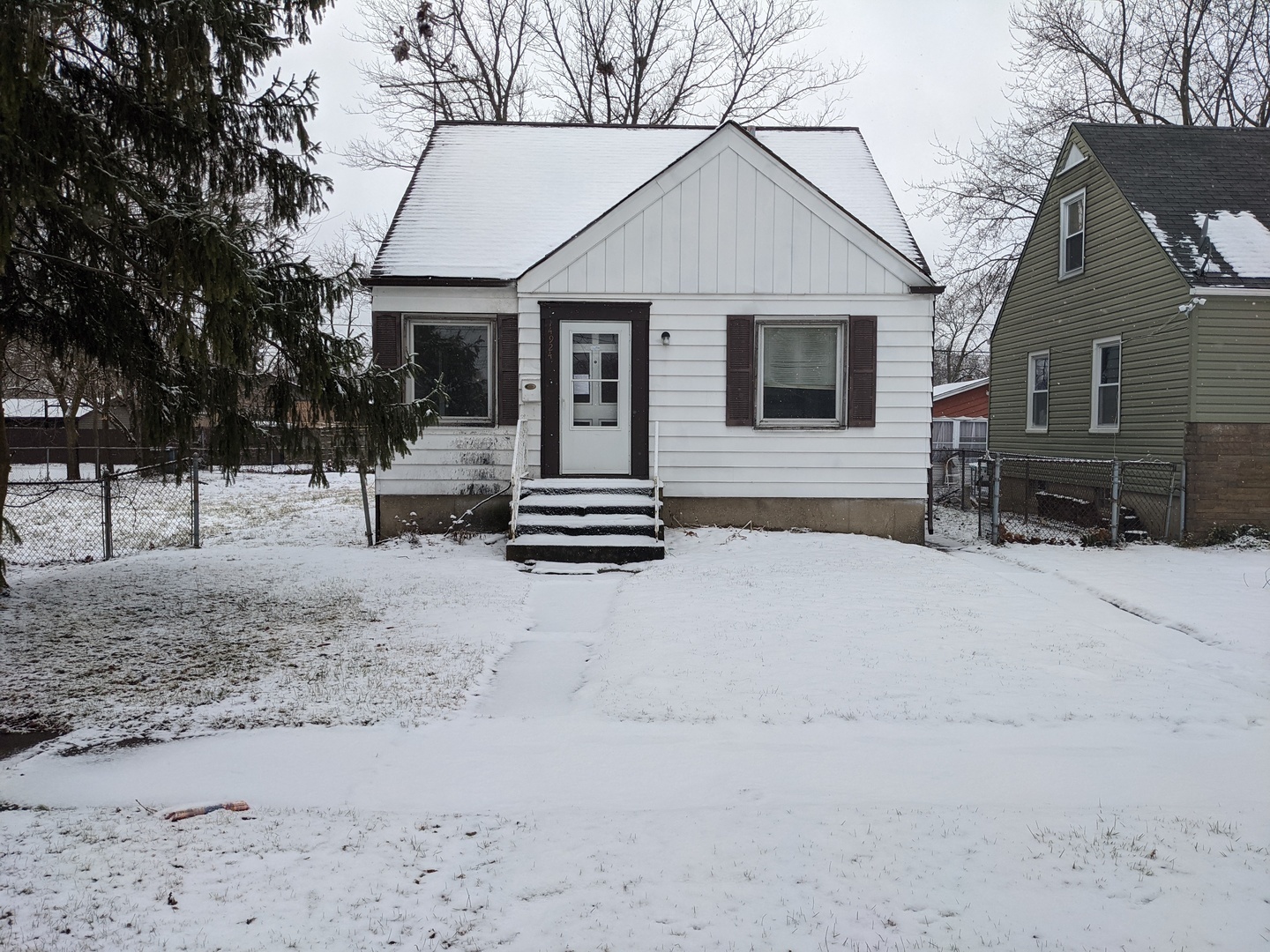 Property Photo:  14924 E Riverside Drive  IL 60426 