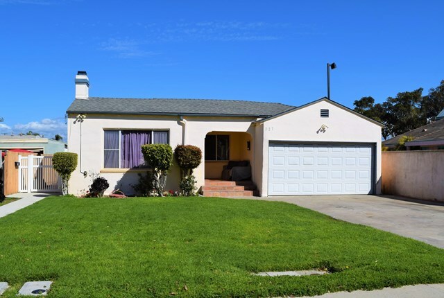 Property Photo:  329 E Scott Street  CA 93041 