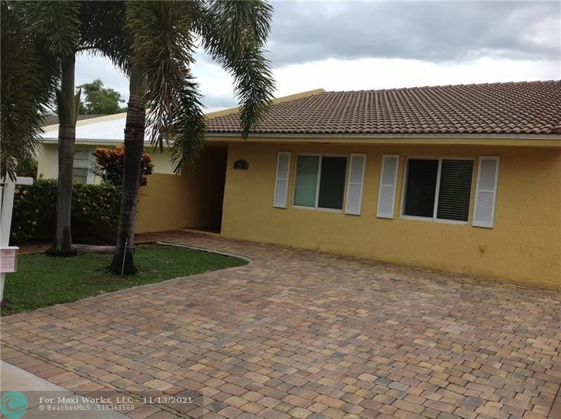 Property Photo:  821 SW 12th Pl  FL 33315 