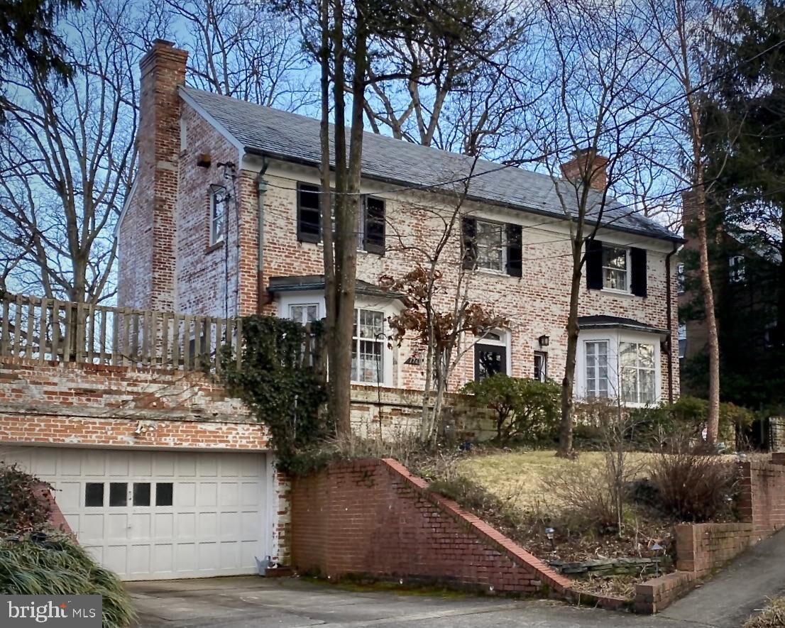 Property Photo: 1761 Crestwood Drive NW DC 20011