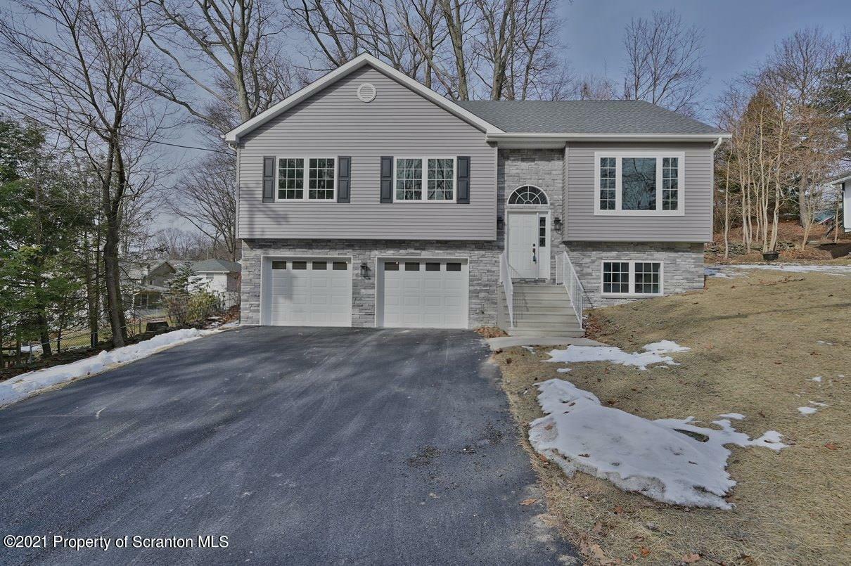 520 Greenwood Avenue  Clarks Summit PA 18411 photo