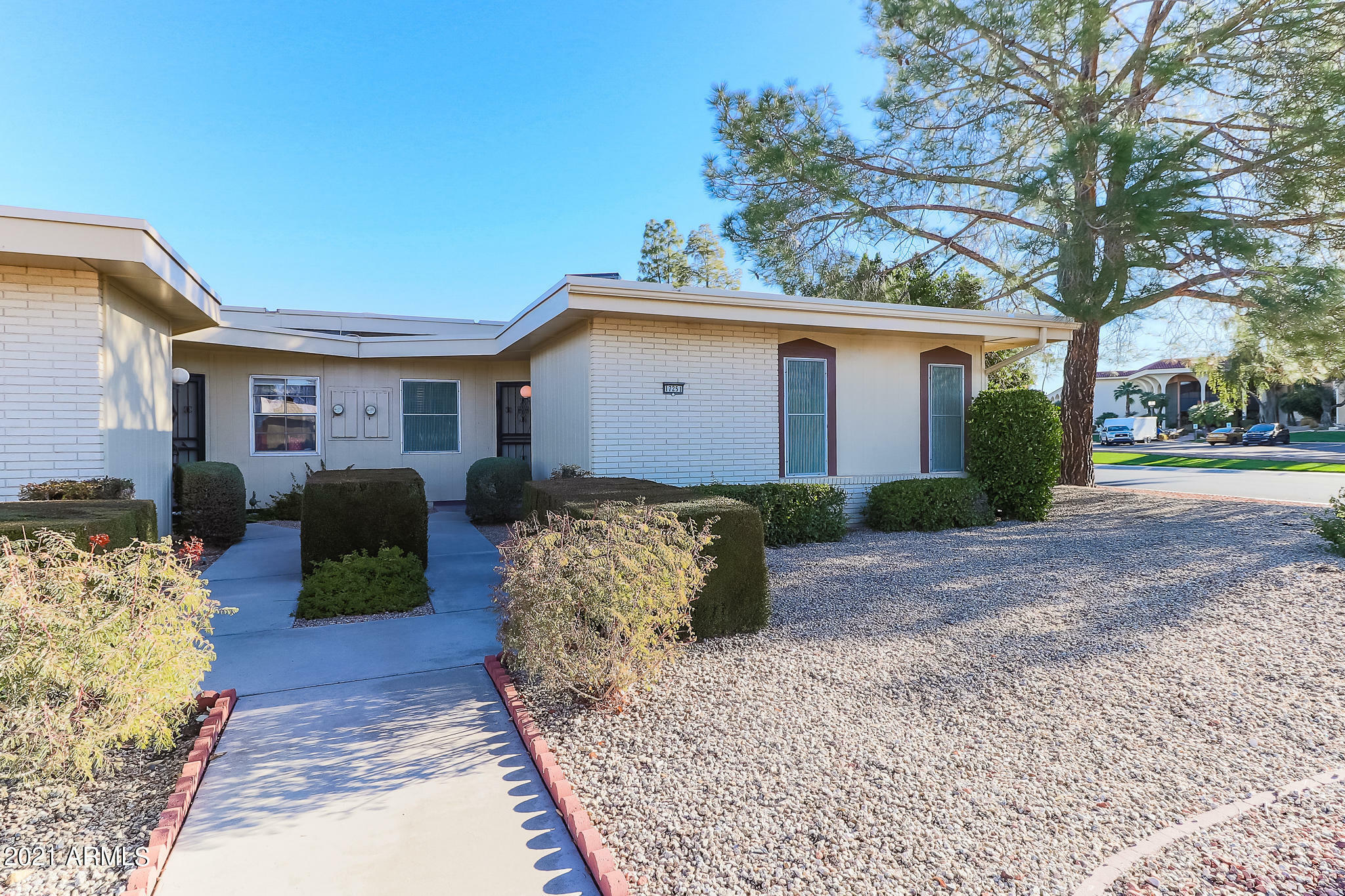 Property Photo:  17251 N 105th Avenue  AZ 85373 