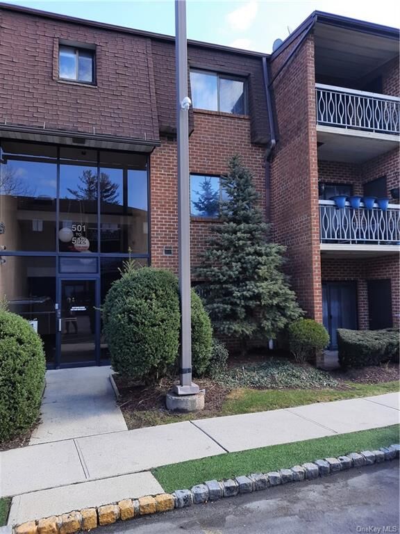 Property Photo:  512 Kennedy Drive  NY 10977 