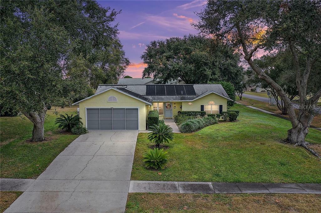 Property Photo:  12703 Bay Hill Drive  FL 32735 