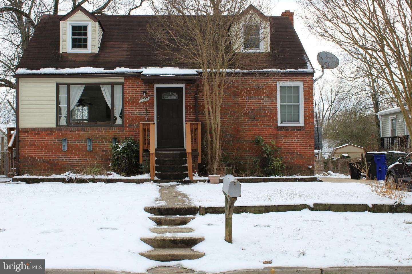 Property Photo:  5011 Delaware Street  MD 20740 