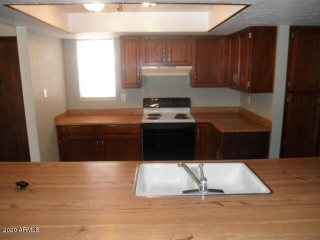 Property Photo: 2603 N Pleasant Drive AZ 85225