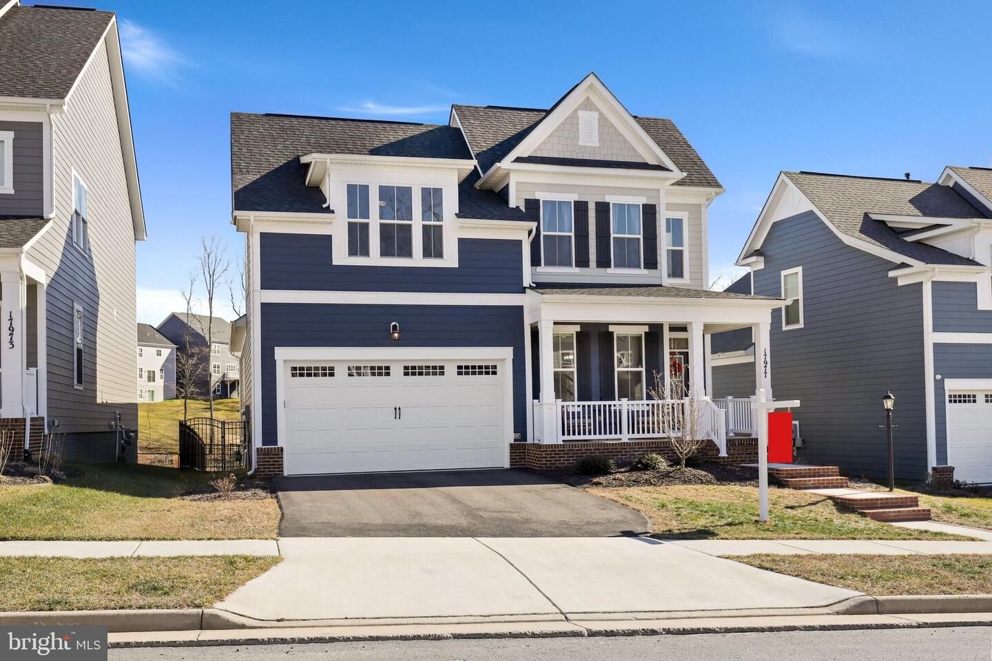 Property Photo: 17977 Woods View Drive VA 22026