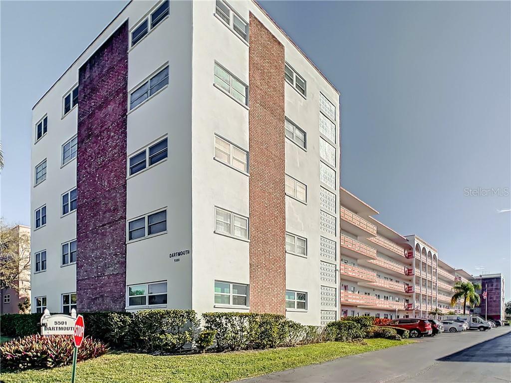 Property Photo:  5501 80th St N 302  FL 33709 