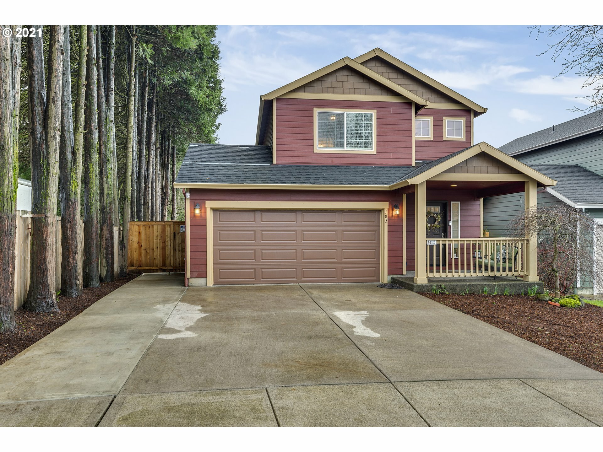 Property Photo: 183 SW Wright Ave OR 97060