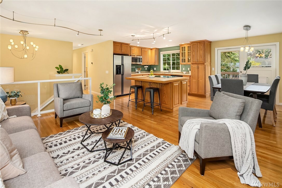 Property Photo: 13511 89th Place NE WA 98034