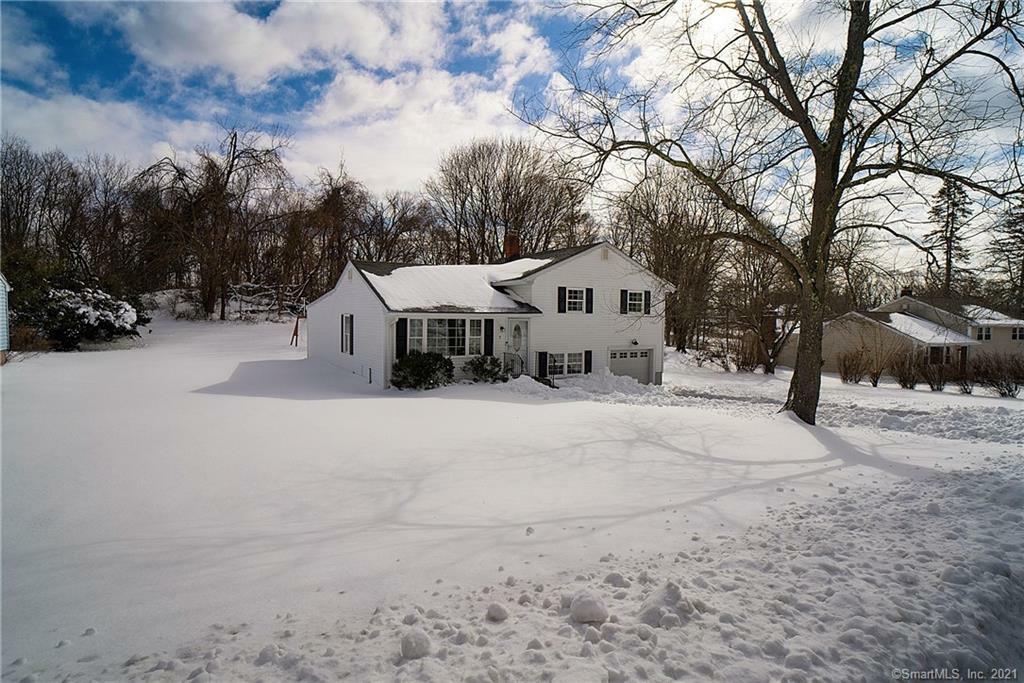 Property Photo:  7 Charnes Drive  CT 06513 