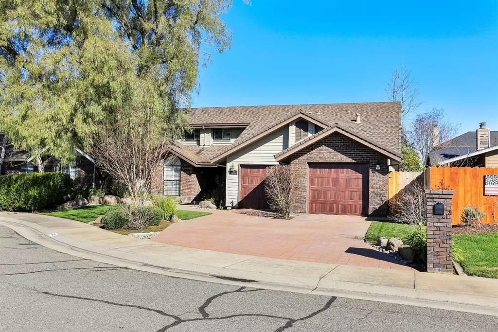 Property Photo:  835 Cheney Court  CA 95242 