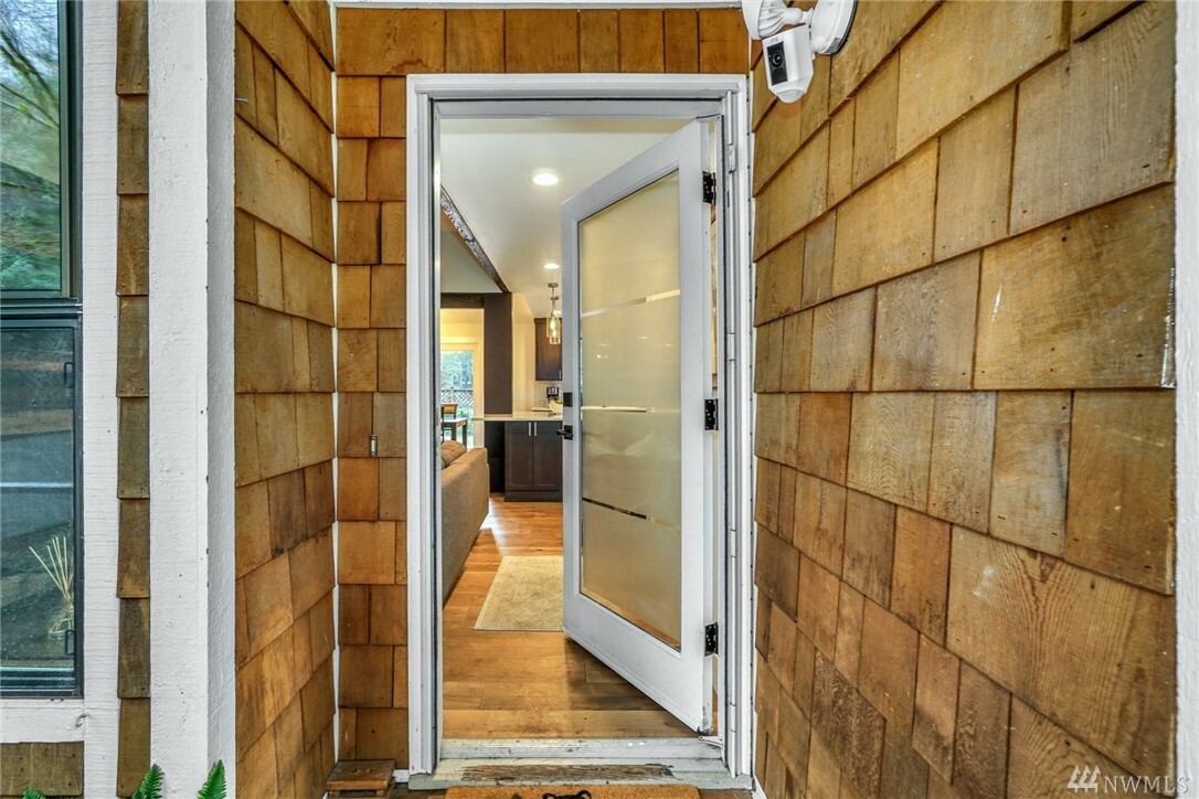 Property Photo: 42504 SE 175th Place WA 98045