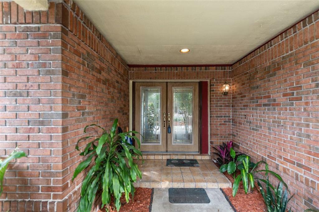 Property Photo: 110 Edmonton Lane FL 33511