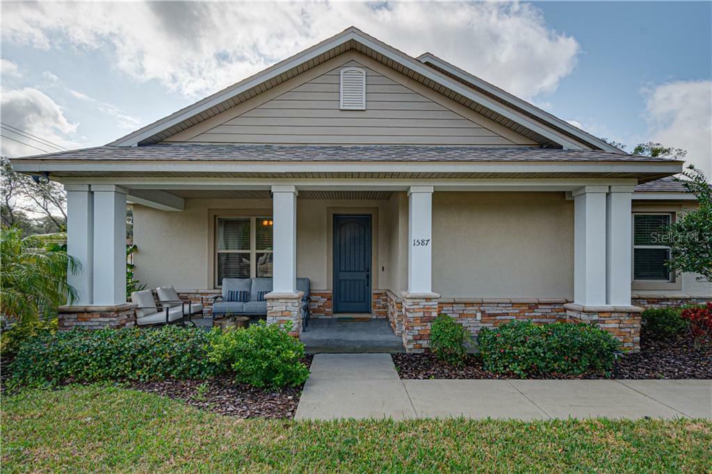 Property Photo:  1587 Hollingsworth Creek Ct  FL 33803 