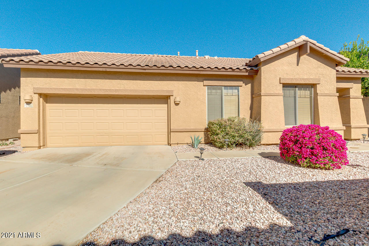 Property Photo:  942 E Sheffield Avenue  AZ 85225 