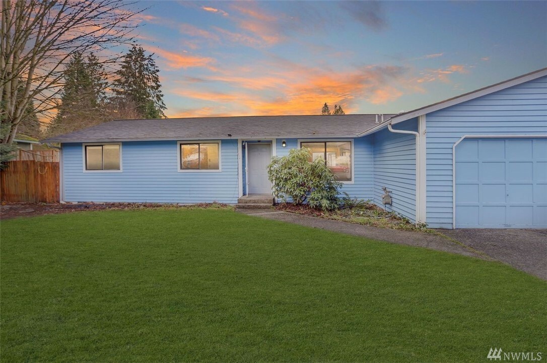 Property Photo:  27625 NE 142nd Place  WA 98019 