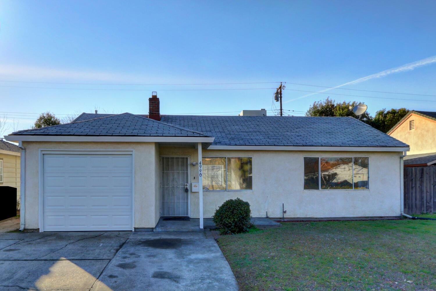 Property Photo:  4990 71st Street  CA 95820 