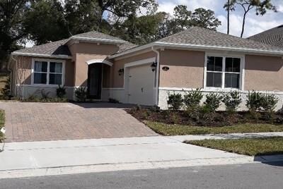 Property Photo:  