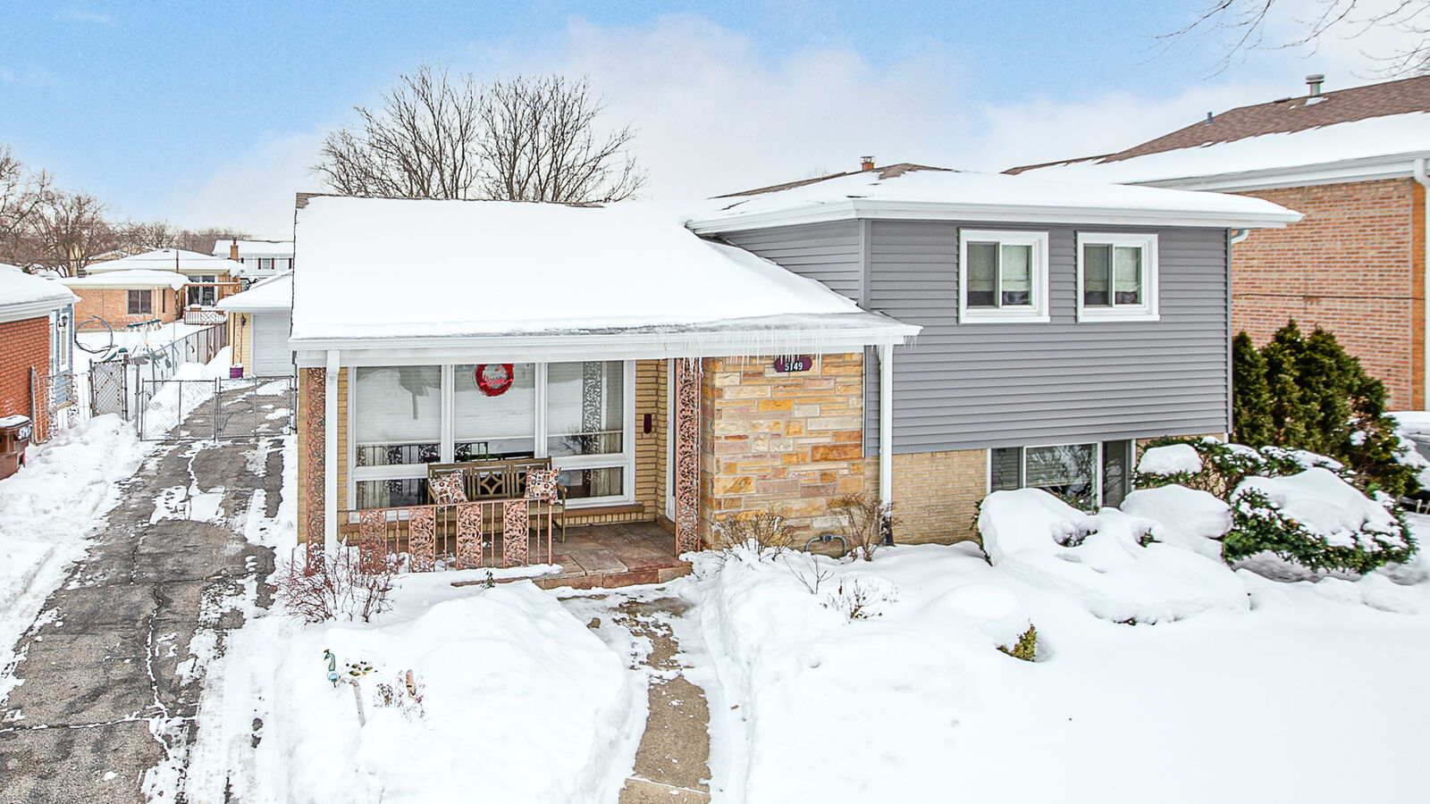 Property Photo:  5149 W 105th Street  IL 60453 
