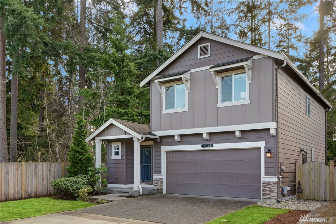 Property Photo:  17715 33rd Dr SE  WA 98012 