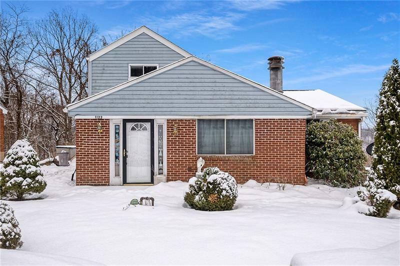 Property Photo: 1122 Kellinger Drive PA 15005