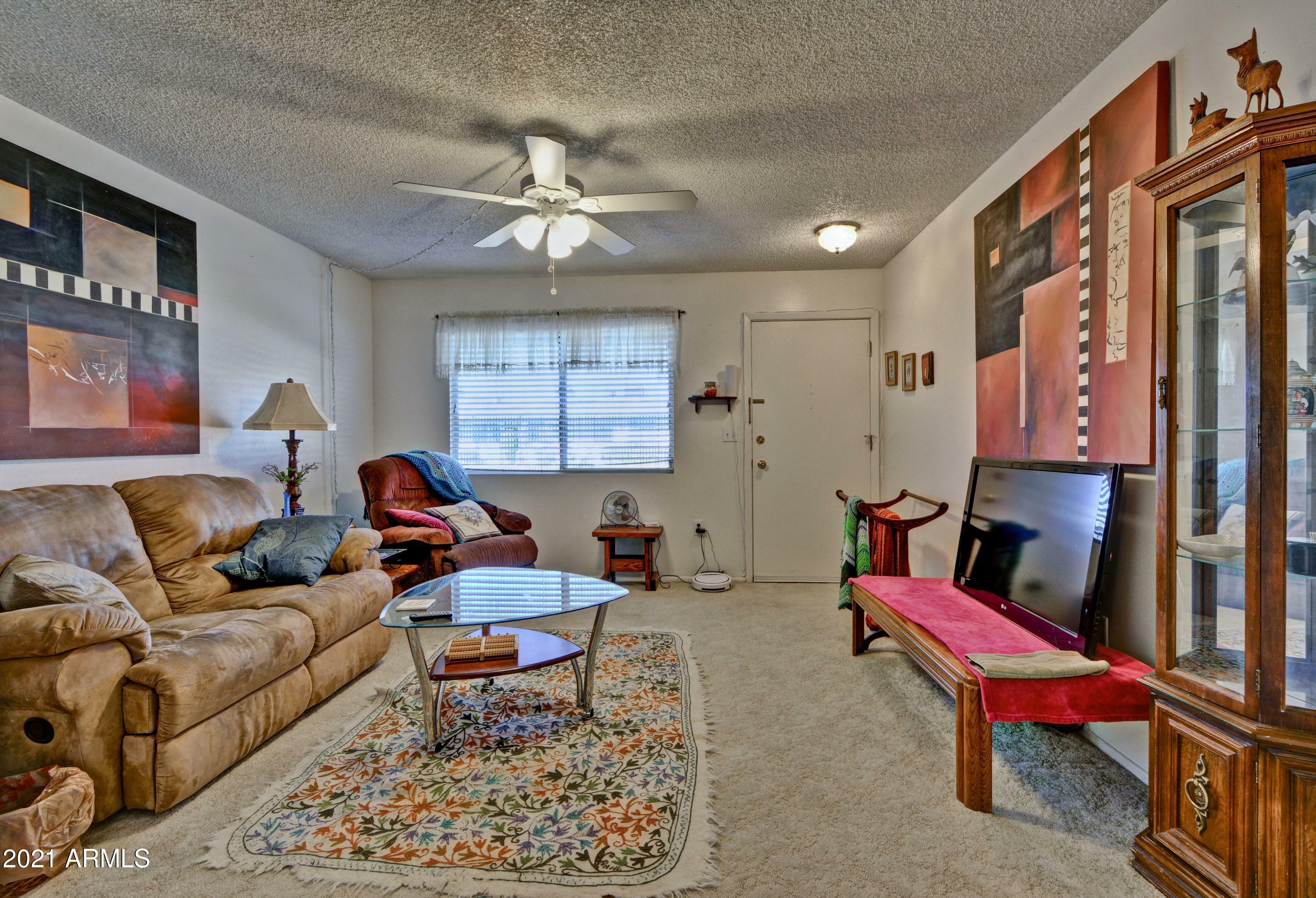 Property Photo: 10848 W Santa Fe Drive AZ 85351