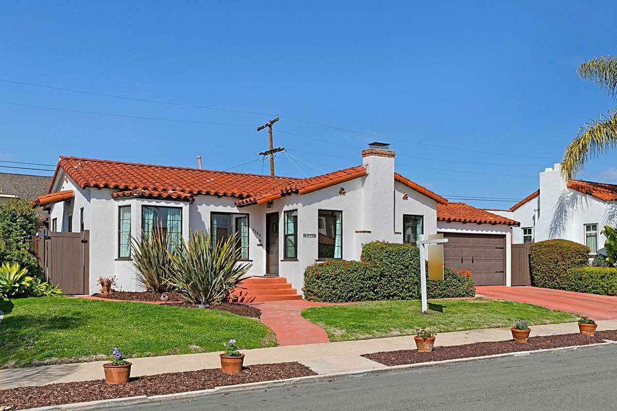 Property Photo: 4840 E Alder Drive CA 92116