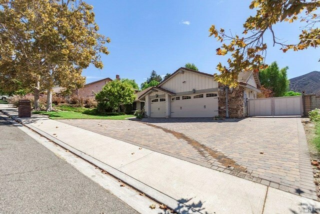 Property Photo:  160 Wrangler Road  CA 93065 