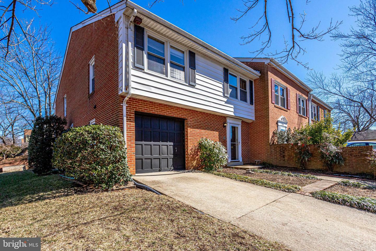 Property Photo: 3740 12th Street S VA 22204