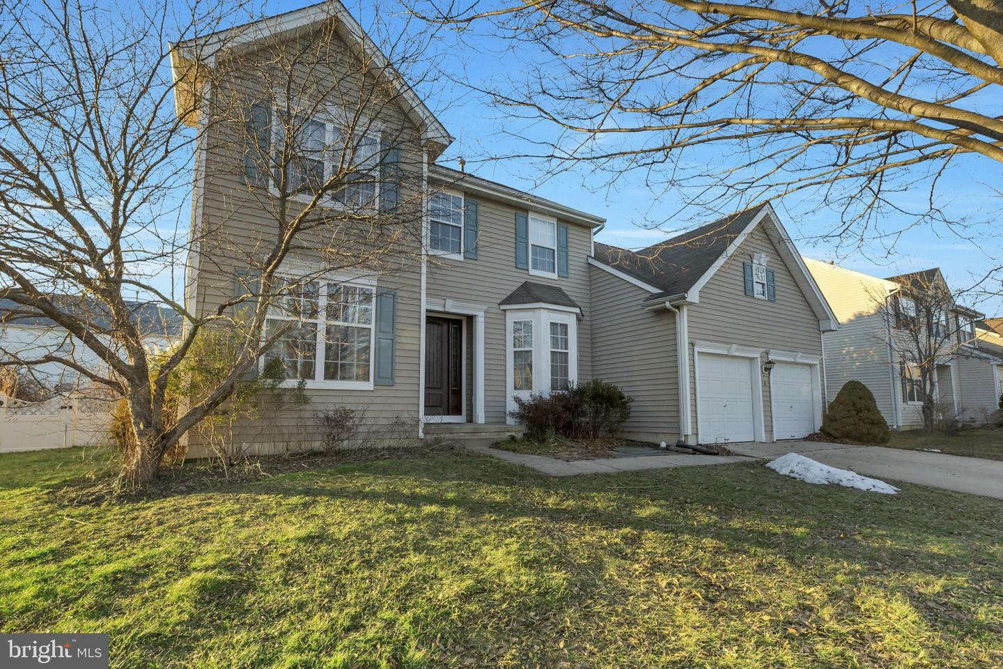 Property Photo:  6 Woodstone Lane  NJ 08016 