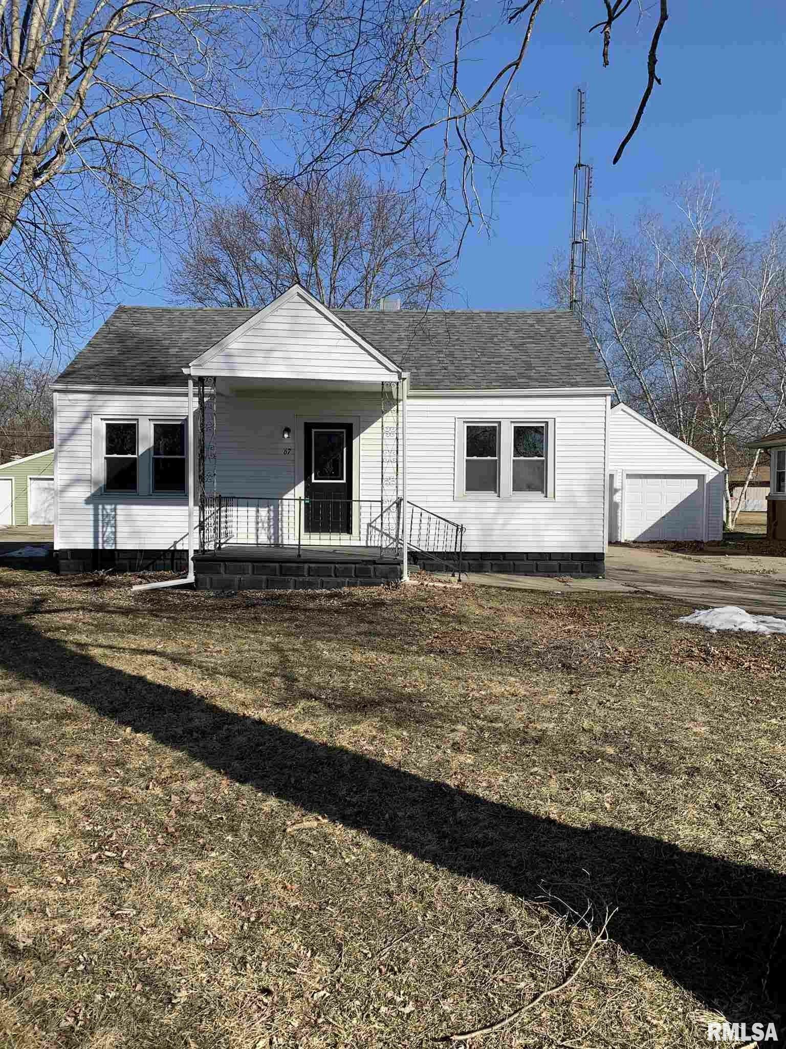 67 Van Dyke  Canton IL 61520 photo