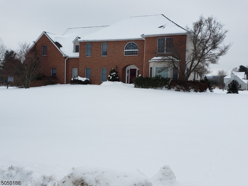 Property Photo: 1 Richmond Hill Dr NJ 07871