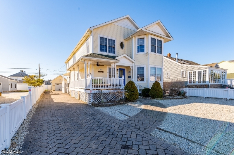 Property Photo:  32 Parkway  NJ 08742 