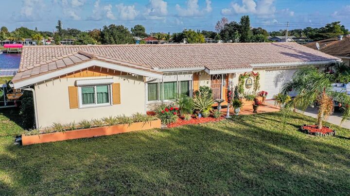 Property Photo:  2452 Broad Ranch Drive  FL 33948 