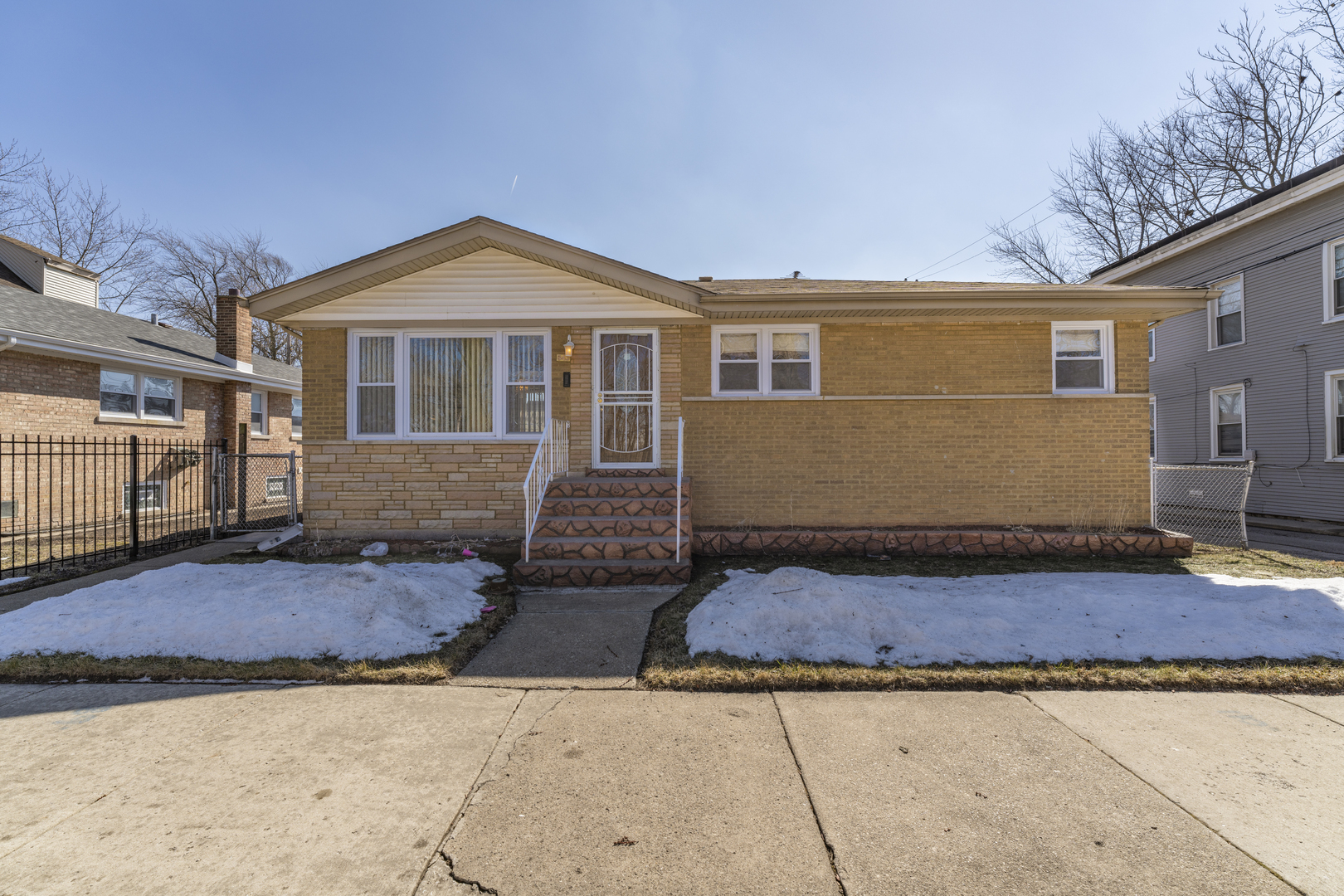 Property Photo: 843 W 122nd Street IL 60643