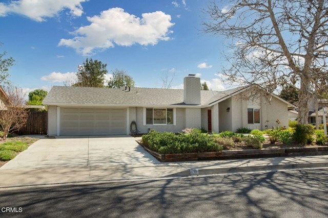 Property Photo:  212 Oriole Street  CA 93023 