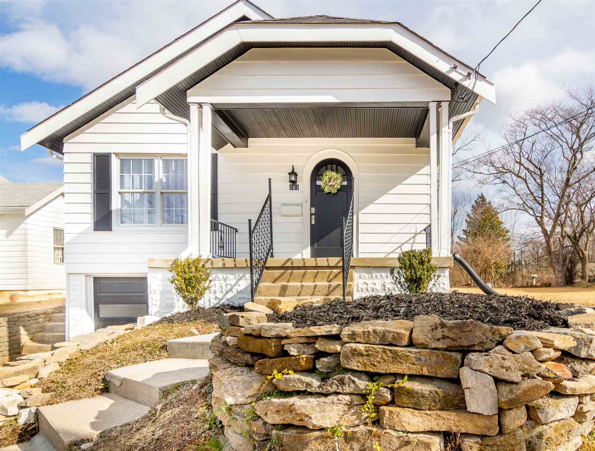 Property Photo:  101 Crestwood  KY 41076 