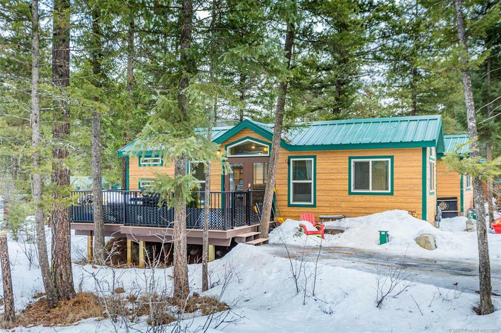 Property Photo: 4835 Paradise Valley Drive 26 BC V0H 1X3