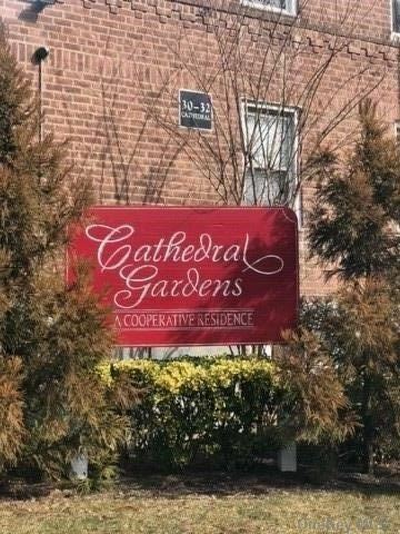 34 Cathedral Avenue 5A  Hempstead NY 11550 photo