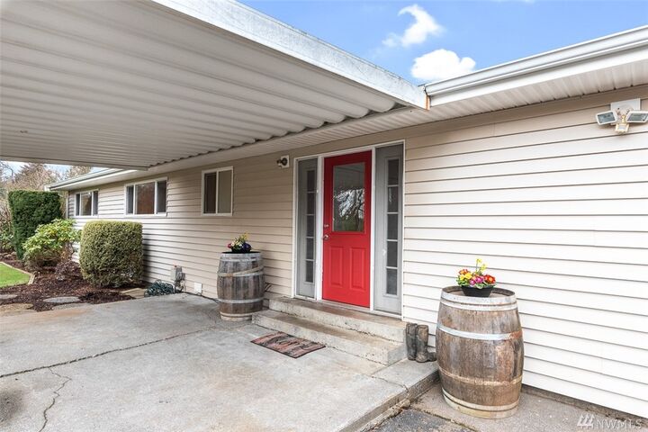 Property Photo:  6075 Guide Meridian  WA 98226 