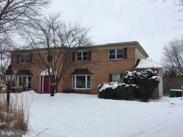 Property Photo: 806 Heckler Hollow Court PA 18901