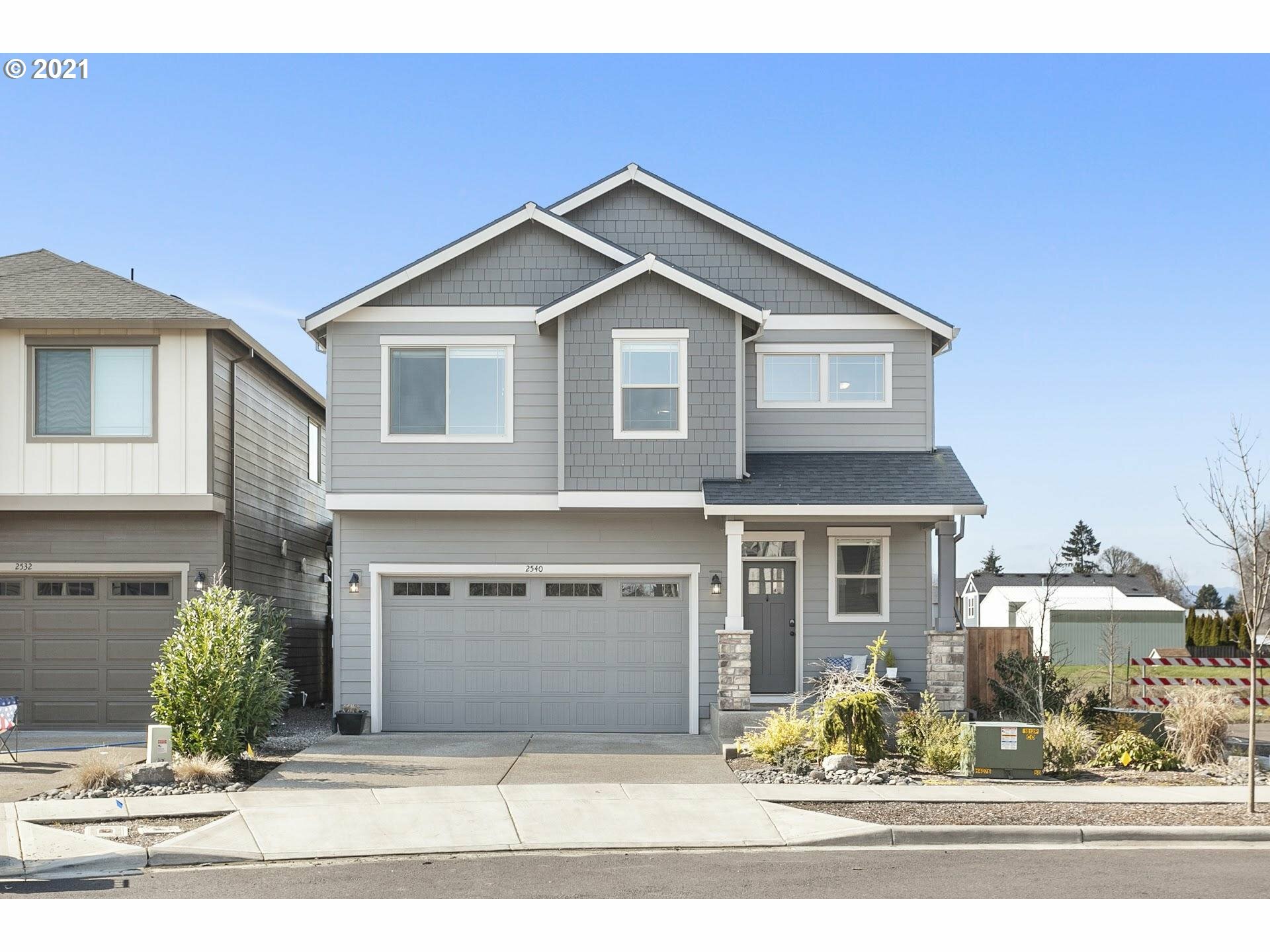Property Photo: 2540 Firwood Ln OR 97116
