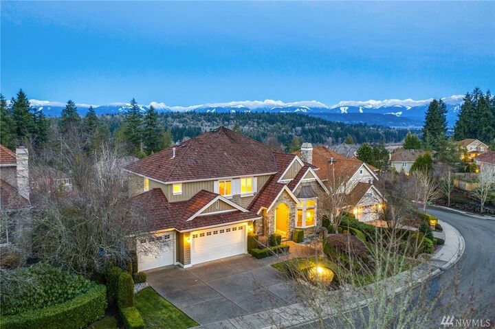 27742 SE 24th Wy  Sammamish WA 98075 photo