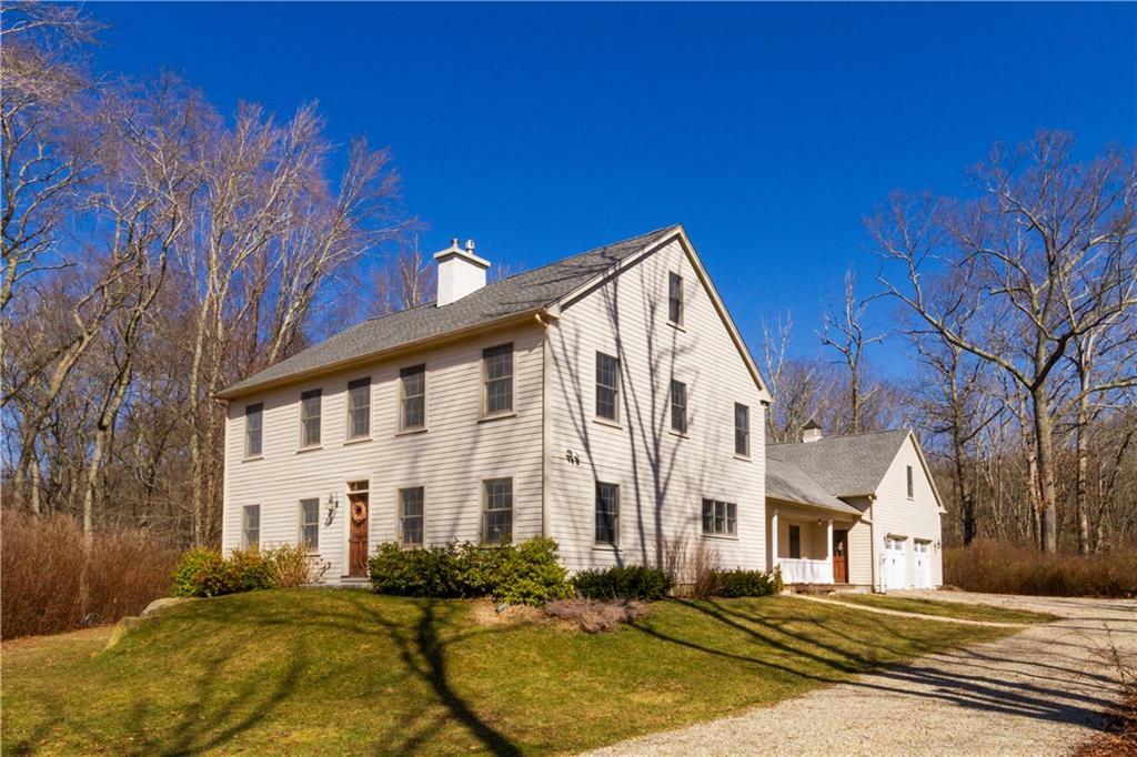 Property Photo:  750 Gilbert Stuart Rd  RI 02852 