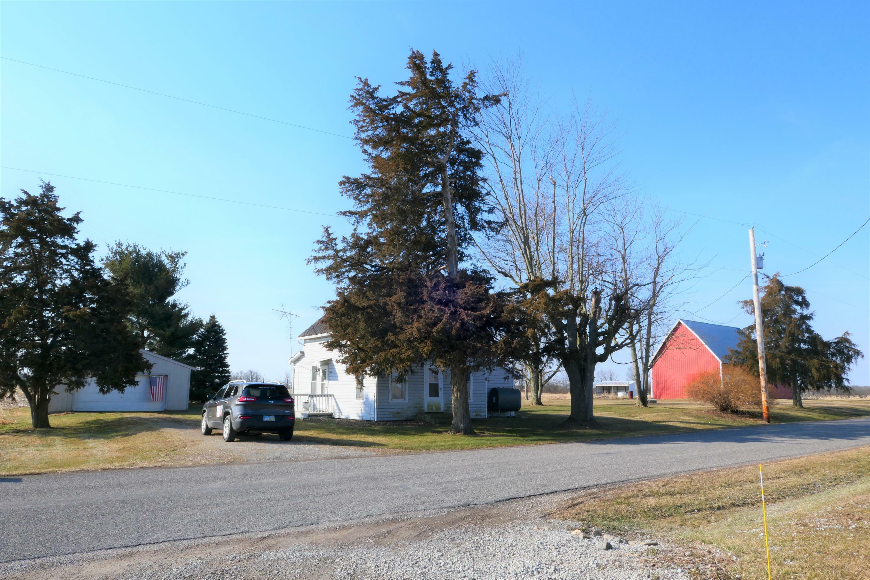 Property Photo:  17041 Wheeler Green Road  OH 43040 