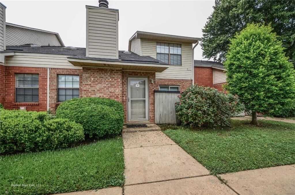 Property Photo:  3636 Greenacres Drive 18  LA 71111 