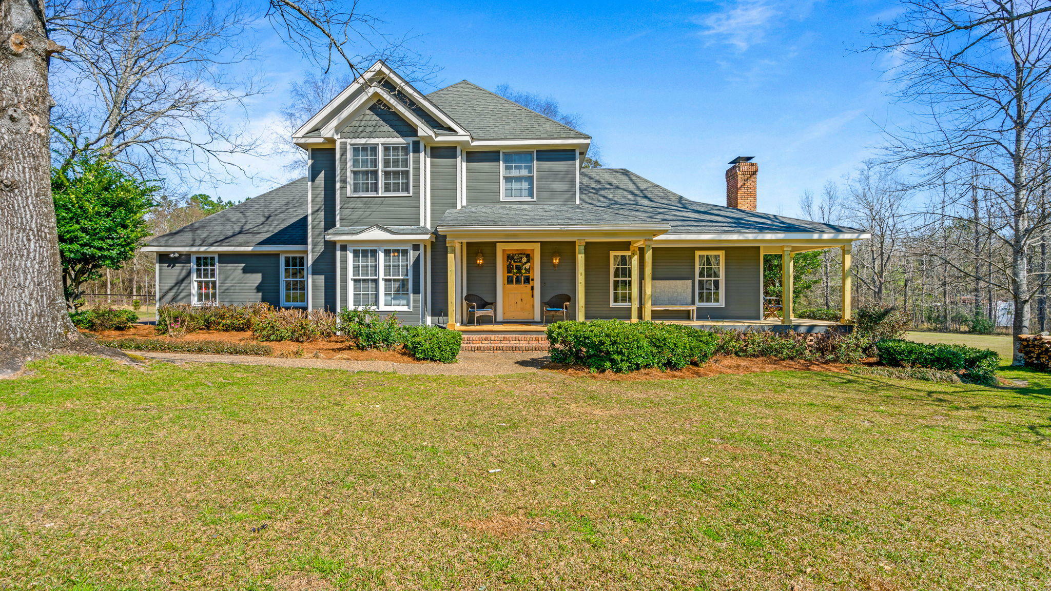 Property Photo: 10 Dixie MS 39401