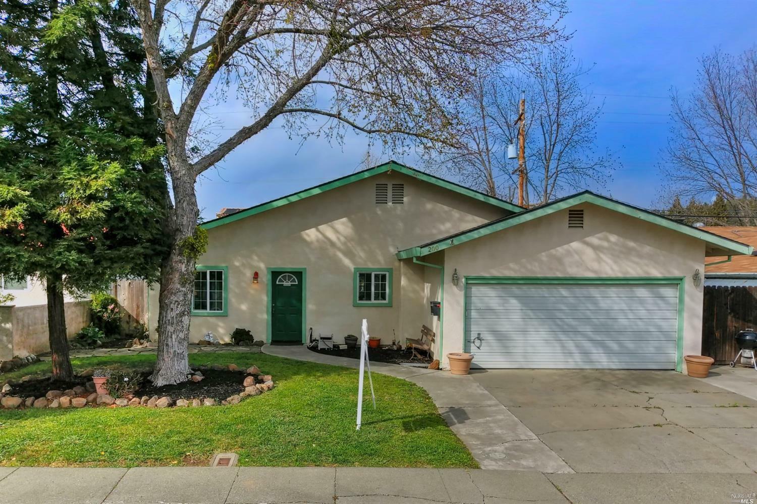 Property Photo: 200 Juniper Street CA 95688